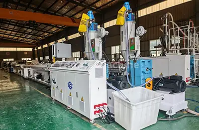 Material auto feeder and drying hopper of HDPE pipe production line