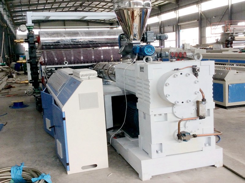 extruder of PVC rigid sheet machine