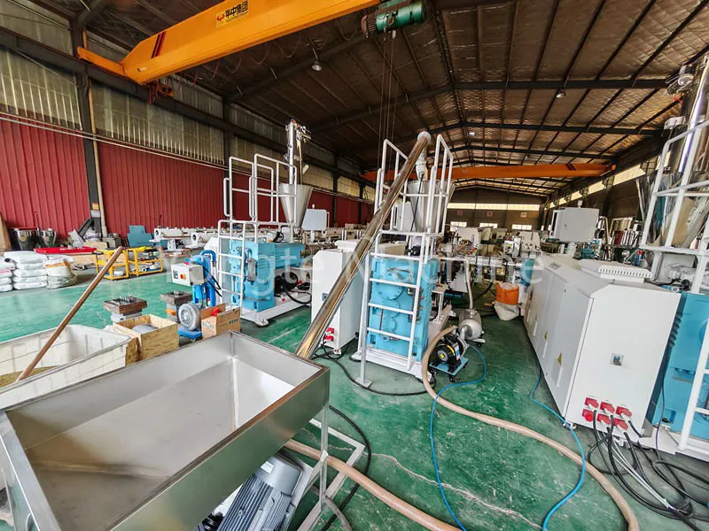 Производствена линија за обработка на WPC